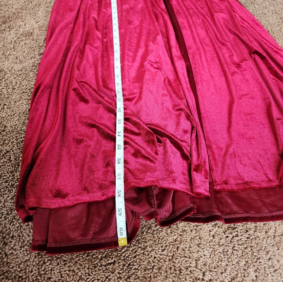 After Six One-Shoulder Spaghetti Strap Velvet Maxi Dress In Cabernet Size 10 NWT - Picture 9 of 10
